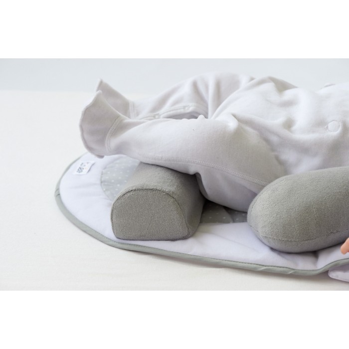 Ergonomic baby sleeping cocoon