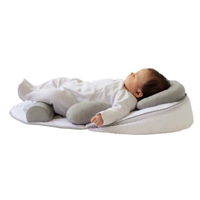 Ergonomic baby sleeping cocoon