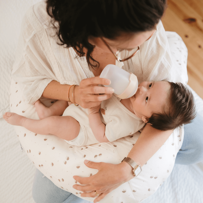 Coussin d'allaitement et de grossesse hérissons - Tinéo