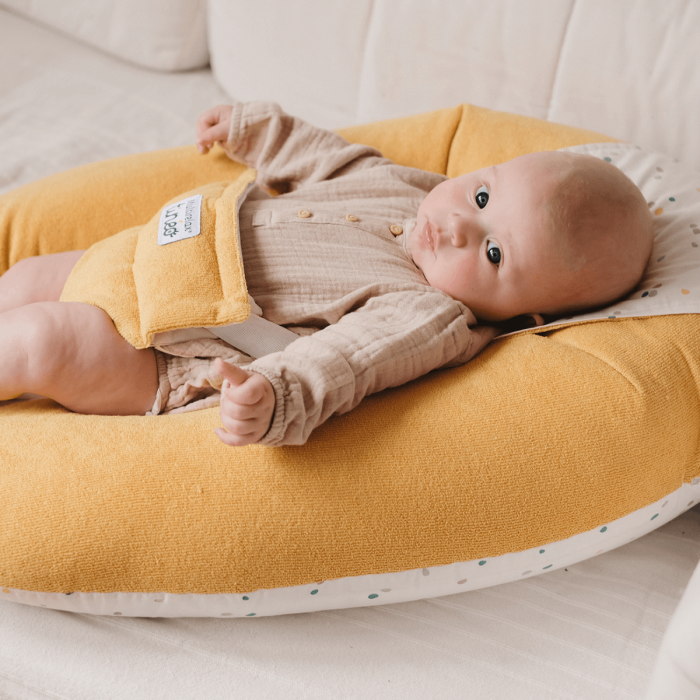 Multirelax 3-in-1 nursing and pregnancy pillow, yellow polka dot terry cloth - Tinéo