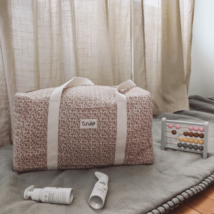 Leopard print diaper bag in coffee brown - Tinéo