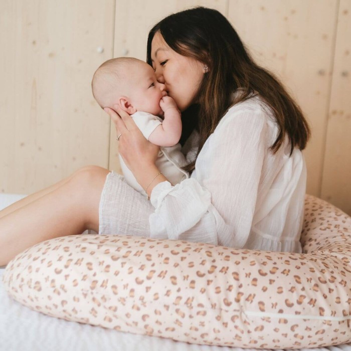 3-in-1 Leopard Multirelax maternity and nursing pillow - Candide