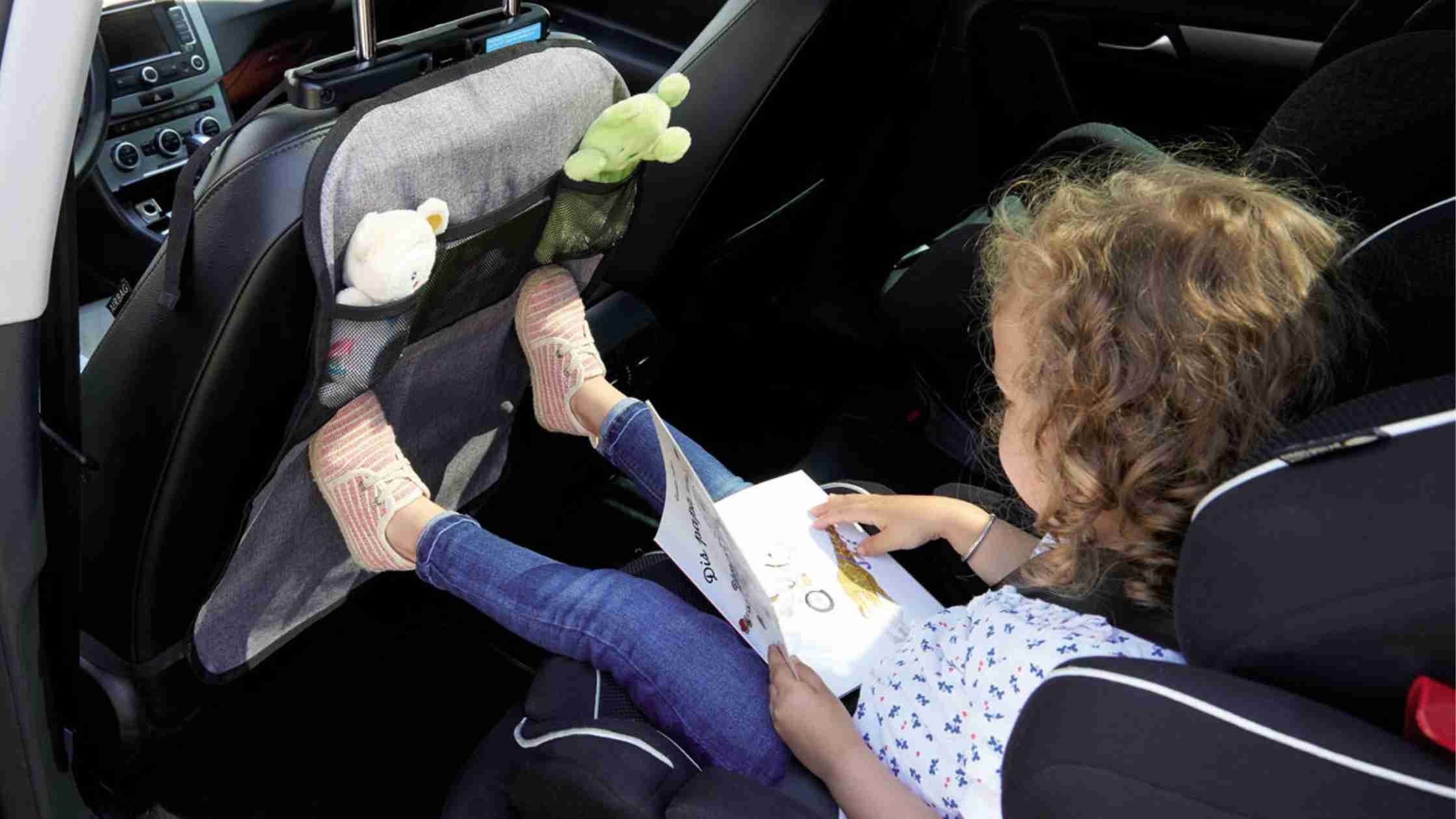 Rétroviseur sur appuie-tête pour bébé : sécurité enfant en voiture