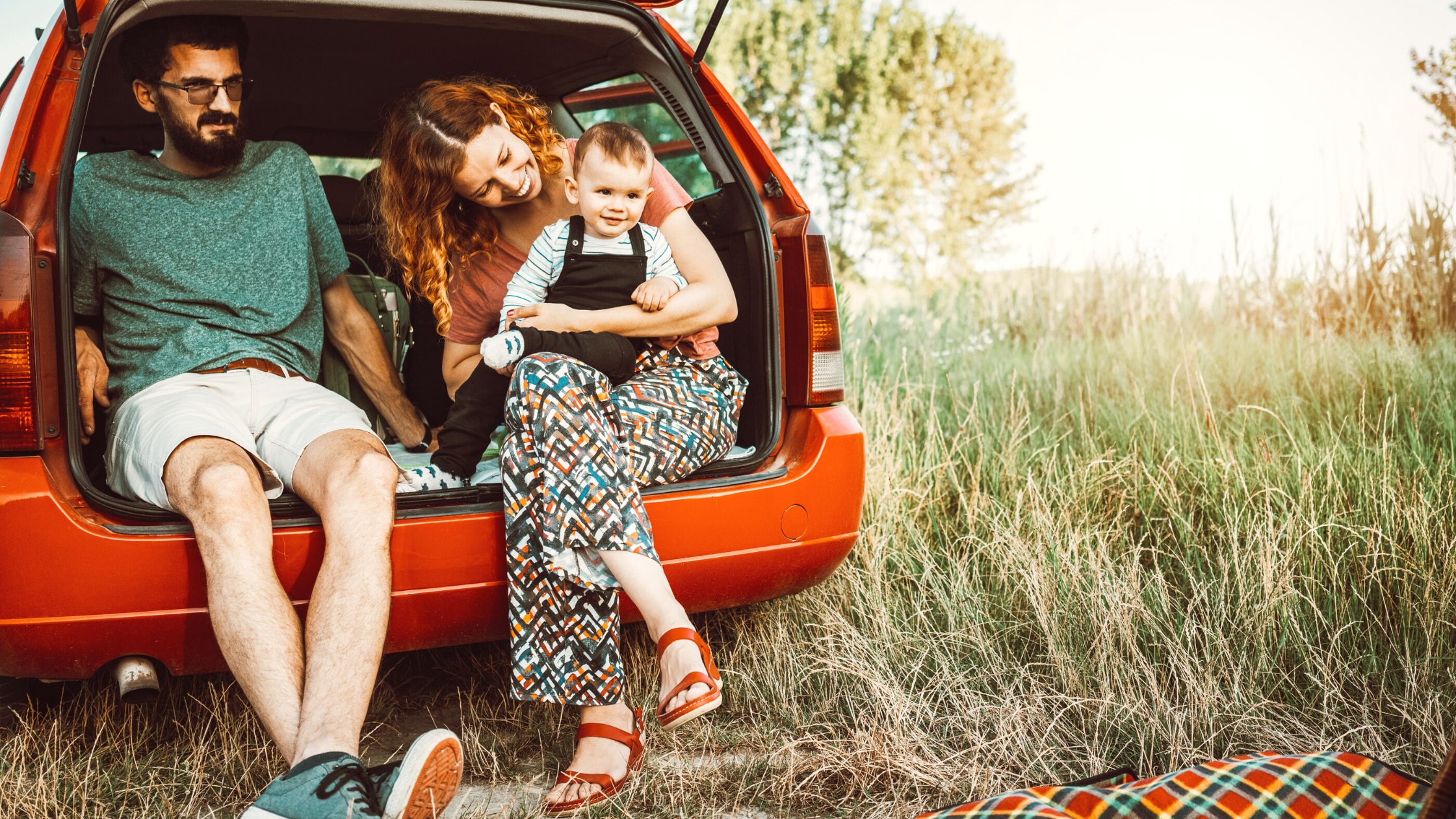 10 idées de jeux pour occuper votre enfant dans la voiture