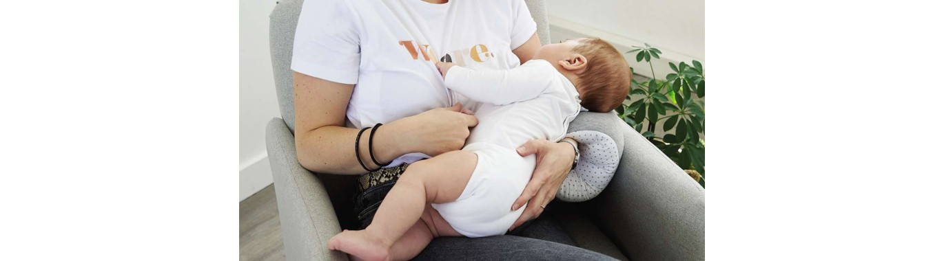 Baby Mealtime - Nursing Cushion - Baby High Chair and Cushion